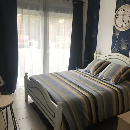 Bed & Breakfast D A La De 15 M2 Le Manapany 3*