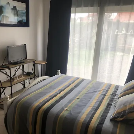 D Hôte à La De 15 M2 Le Manapany Camiers
